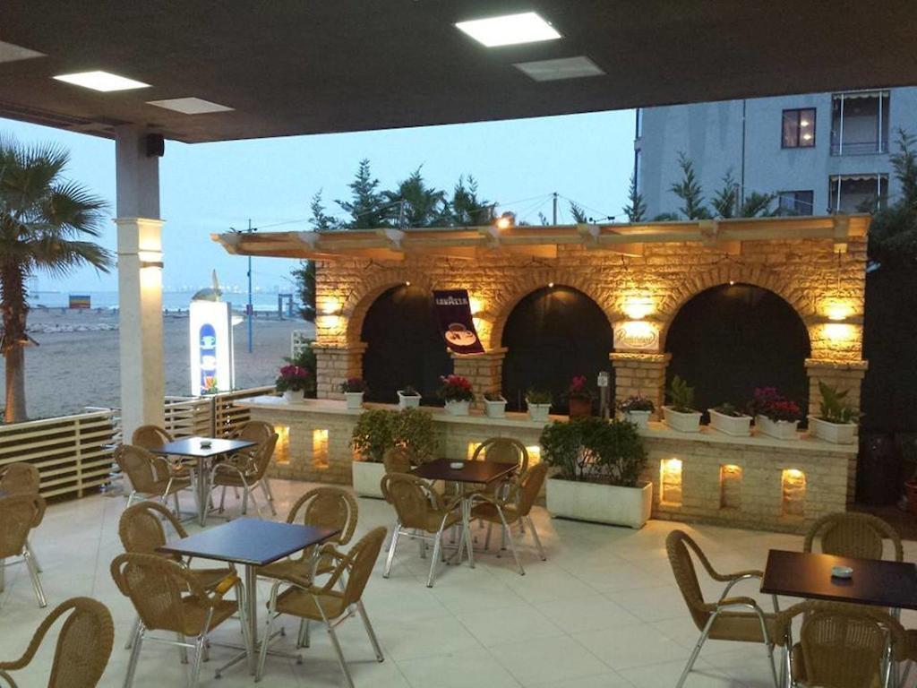 Hotel Vila Lule Durrës 外观 照片